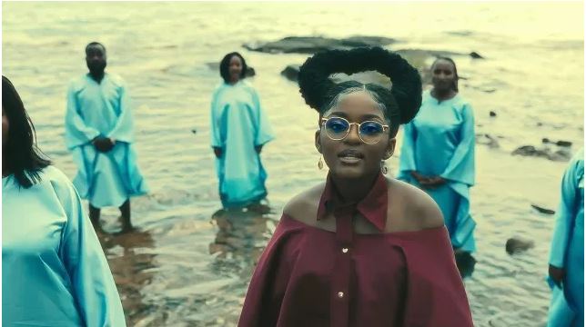 Gloria Bash – Ada